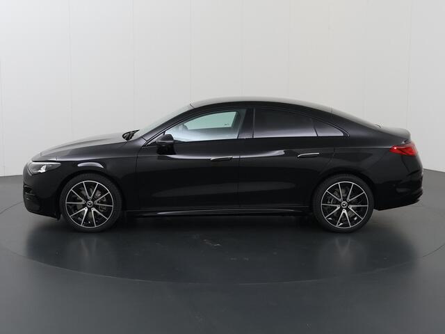 Mercedes-Benz CLA-KLASSE 250+ Launch Edition 85 kWh | Night | Panoramadak | Stoelverwarming | DISTRONIC | Achteruitrijcamera | Trekhaak |