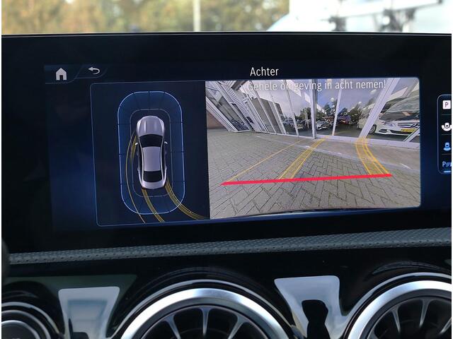 Mercedes-Benz CLA-KLASSE 250 e AMG Line | Panoramadak | Sfeerverlichting