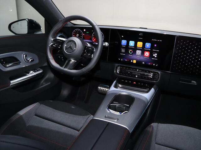 Mercedes-Benz CLA-KLASSE 250+ Launch Edition 85 kWh | Night | Panoramadak | Stoelverwarming | DISTRONIC | Achteruitrijcamera | Dodehoekassistent |