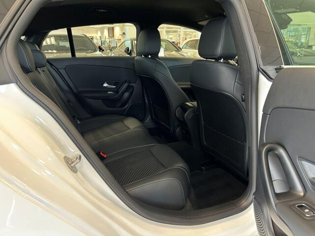 Mercedes-Benz CLA-KLASSE Shooting Brake 250 e Advantage Camera LED Appel Carplay ACC Keyless