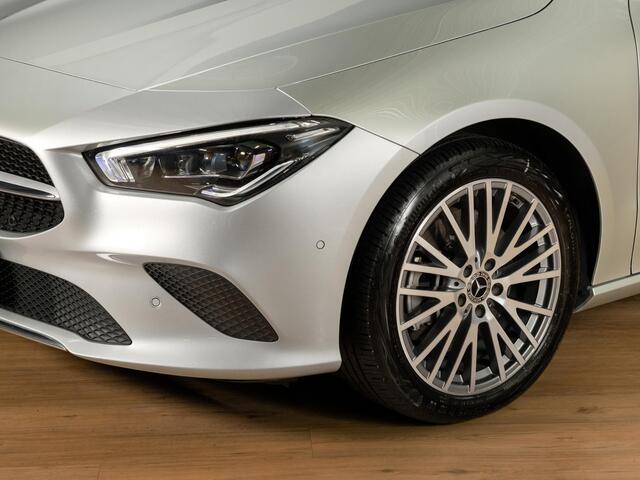 Mercedes-Benz CLA-KLASSE Coupé 250 e Business Solution PLUS Luxury Limited Panorama dak