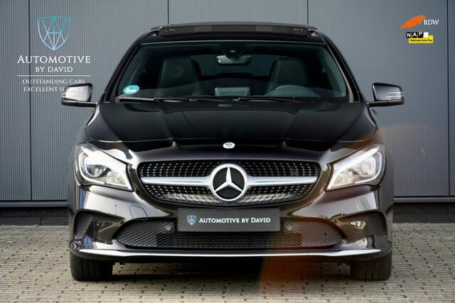 Mercedes-Benz CLA-KLASSE Shooting Brake 180 122 pk PRESTIGE AUTOMAAT / TREKHAAK / PANORAMADAK / BTW-AUTO / APPLE CARPLAY / ACHTERUITRIJCAMERA / LEDER / VOLLEDIG ONDERHOUDEN
