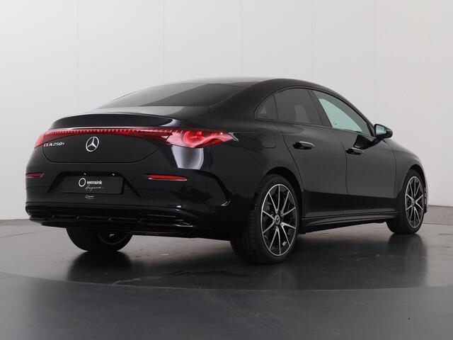 Mercedes-Benz CLA-KLASSE 250+ Launch Edition 85 kWh | Night | Panoramadak | Stoelverwarming | DISTRONIC | Achteruitrijcamera | Dodehoekassistent |