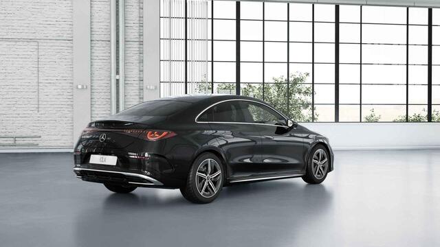 Mercedes-Benz CLA-KLASSE 200 Business Solution AMG 58 kWh | Panoramadak | Achteruitrijcamera | Stoelverwarming | extra getint glas |