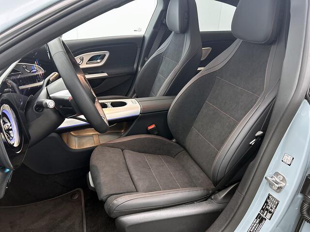 Mercedes-Benz CLA-KLASSE 250+ Launch Edition 85 kWh | Trekhaak | Memorypakket | Smartphone integratie | Adaptieve Cruise control | Panoramadak | Multibeam LED | Warmtepomp | Sierdelen aluminium |