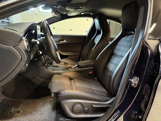 Mercedes-Benz CLA-KLASSE 180 Business Solution Automaat | Camera | Carplay | AMG Performance stoelen | Navi | Cruise