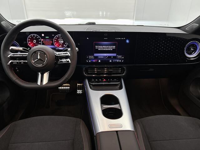 Mercedes-Benz CLA-KLASSE 200 Business Solution AMG 58 kWh | Nightpakket | Smartphone integratie | Vast panoramadak | Warmtepomp | Adaptieve cruisecontrol | Sfeerverlichting | Antidiefstal pakket | Stoelverwarming |