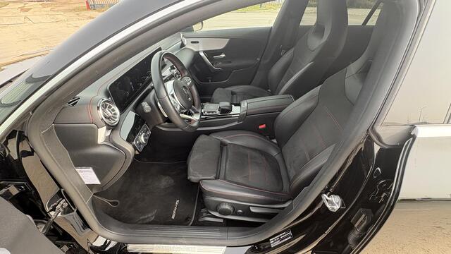 Mercedes-Benz CLA-KLASSE 180 Business Solution AMG