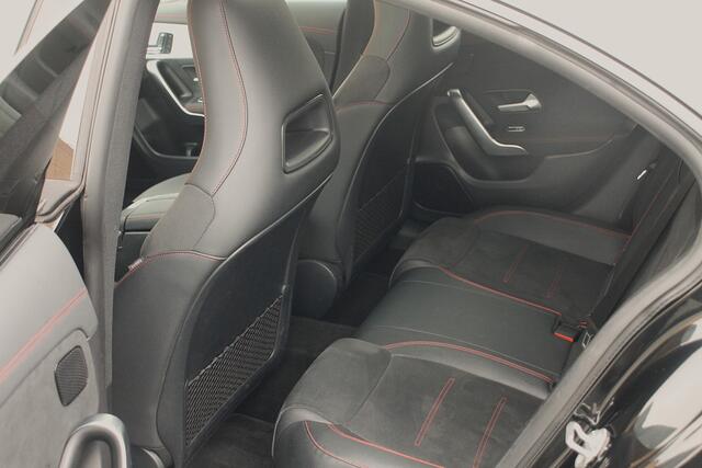 Mercedes-Benz CLA-KLASSE 200 Business Solution AMG