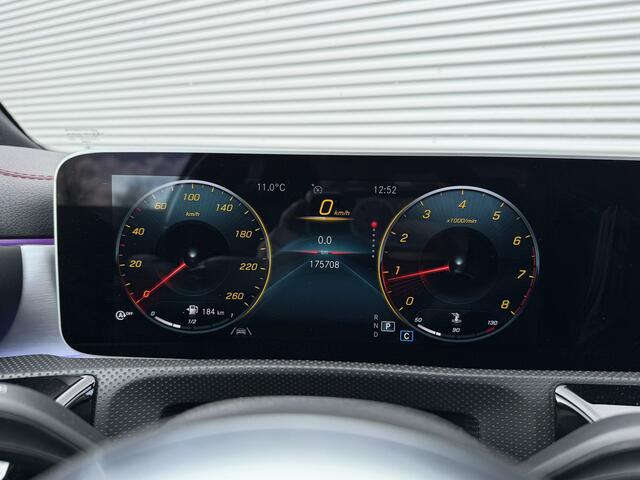 Mercedes-Benz CLA-KLASSE 200 Premium | Nieuw Binnen! | Widescreen | Sfeerverlichting | Pano