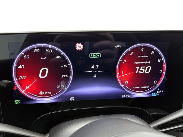 Mercedes-Benz CLA-KLASSE 180 Business Solution AMG | Premium pakket | Nightpakket | Trekhaak | Smartphone integratie | PARKTRONIC | URBAN GUARD | Sfeerverlichting | Stoelverwarming | Sportstoelen | Vast panoramadak |