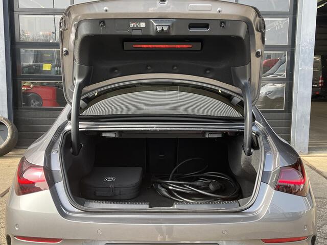 Mercedes-Benz CLA-KLASSE 250 e Star Edition AMG Line