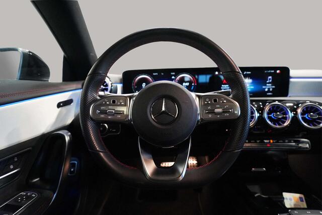 Mercedes-Benz CLA-KLASSE 250 e Business Solution AMG Limited | Nightpakket | Panoramadak | Sfeerverlichting | Advanced Sound System | Stoelverwarming | Multibeam LED