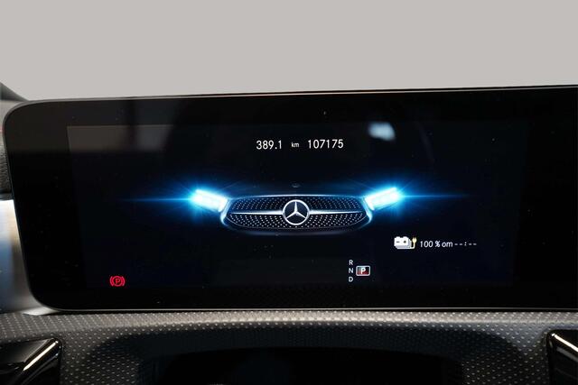 Mercedes-Benz CLA-KLASSE 250 e Business Solution AMG Limited | Nightpakket | Panoramadak | Sfeerverlichting | Advanced Sound System | Stoelverwarming | Multibeam LED