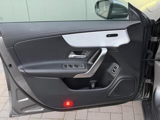 mercedes-benz-cla-klasse-180-busine