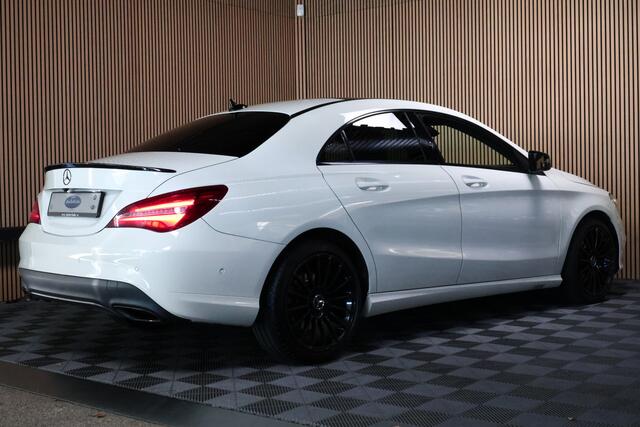 Mercedes-Benz CLA-KLASSE 200 Prestige AMG automaat PANODAK 017