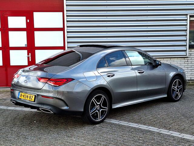 Mercedes-Benz CLA-KLASSE 250 e Business Solution AMG Limited | Panoramadak | Night pakket | Achteruitrijcamera | Sfeerverlichting | Stoelverwarming | Multibeam LED | Keyless-GO