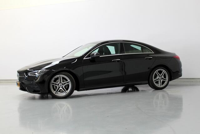 Mercedes-Benz CLA-KLASSE 180 AMG Line 136PK, SFEERVERLICHTING | STUUR/STOELVERWARMING | MBUX | LED