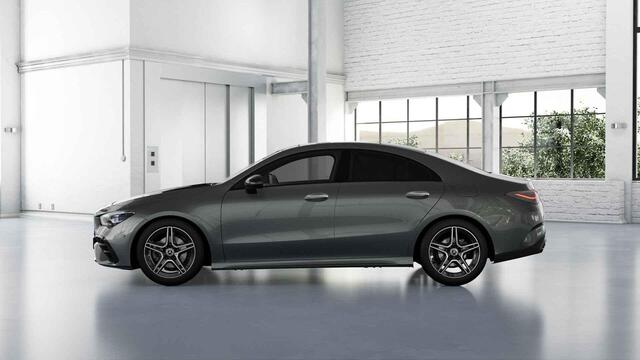 Mercedes-Benz CLA-KLASSE 180 Star Edition AMG Line | Panoramaschuifdak | Night | Achteruitrijcamera | Stoelverwarming voor