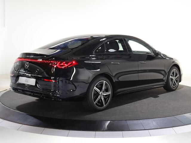 Mercedes-Benz CLA-KLASSE 250+ Launch Edition 85.5 kWh | Night | Panoramadak | Stoelverwarming | DISTRONIC | Achteruitrijcamera | Dodehoekassistent | Trekhaak |