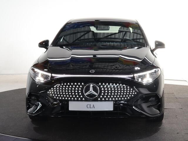Mercedes-Benz CLA-KLASSE 250+ Launch Edition 85.5 kWh | Night | Panoramadak | Stoelverwarming | DISTRONIC | Achteruitrijcamera | Dodehoekassistent | Trekhaak |
