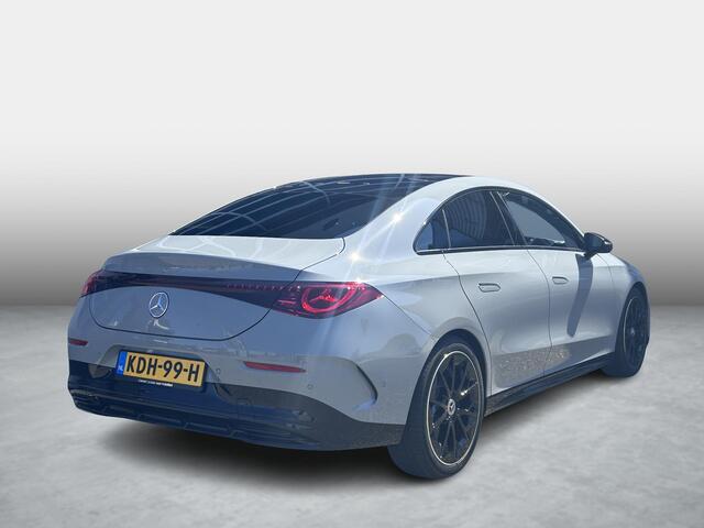 Mercedes-Benz CLA-KLASSE 200 Business Solution AMG | Premium Pakket | Superscreen | Winterpakket | Nightpakket |Dodehoekassistent | Adaptieve cruisecontrol | Smartphone integratiepakket | Massage functie