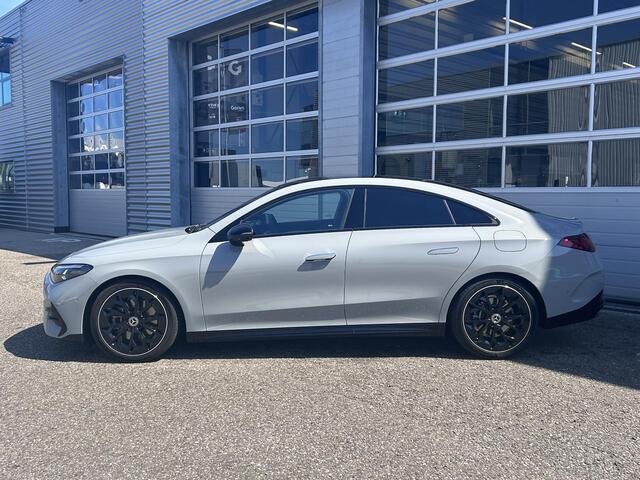 Mercedes-Benz CLA-KLASSE 200 Business Solution AMG | Premium Pakket | Superscreen | Winterpakket | Nightpakket |Dodehoekassistent | Adaptieve cruisecontrol | Smartphone integratiepakket | Massage functie