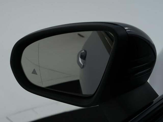 Mercedes-Benz CLA-KLASSE 250 e AMG Nightpakket | Dode Hoek Ass | Keyless Go | CarPlay | Sfeerverlichting | Stoelverwarming | Inclusief 24 maanden Mercedes-Benz Certified garantie voor Europa.