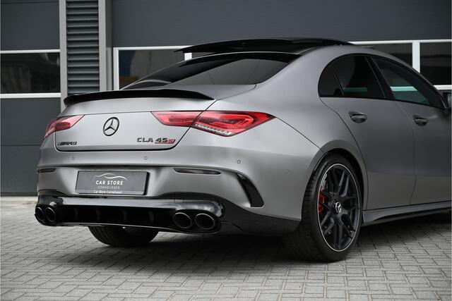 Mercedes-Benz CLA-KLASSE AMG 45 S 4MATIC+ 422 PK / PANO / NIGHT / MAGNO / PERFORMANCE UITLAAT / AMG DRIVERS PACKAGE