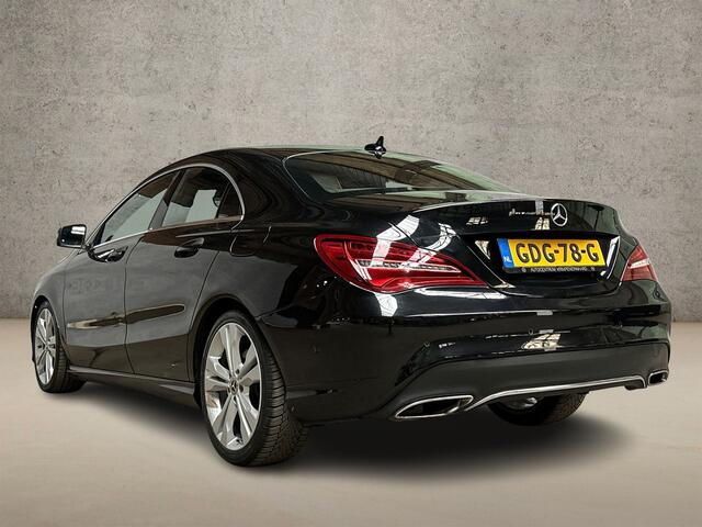 Mercedes-Benz CLA-KLASSE 180 Sport Automaat (GROOT NAVI, ZWART HEMEL, LEDER, STOELVERWARMING, ADAPTIVE CRUISE, SPORTSTOELEN, KEYLESS START, NIEUWE APK, NIEUWSTAAT)