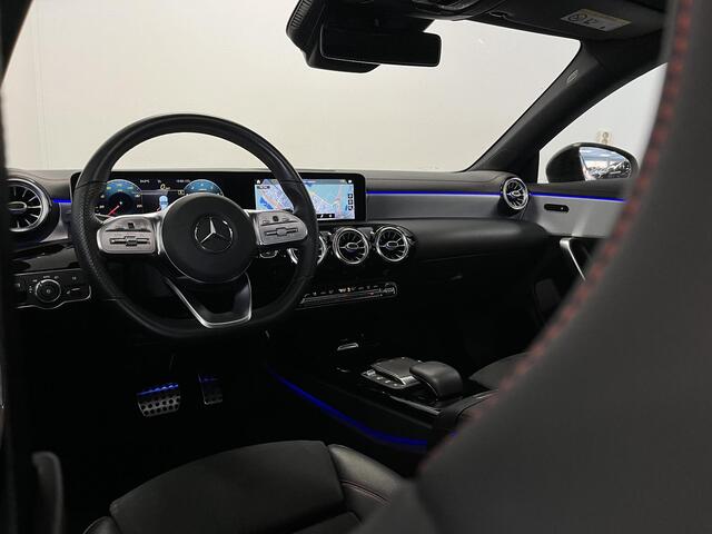 Mercedes-Benz CLA-KLASSE 180 Business Solution AMG | Pano | Stoelverwarming | Camera |