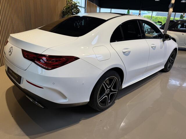 Mercedes-Benz CLA-KLASSE 250 e AMG Line | Widescreen | Panoramadak