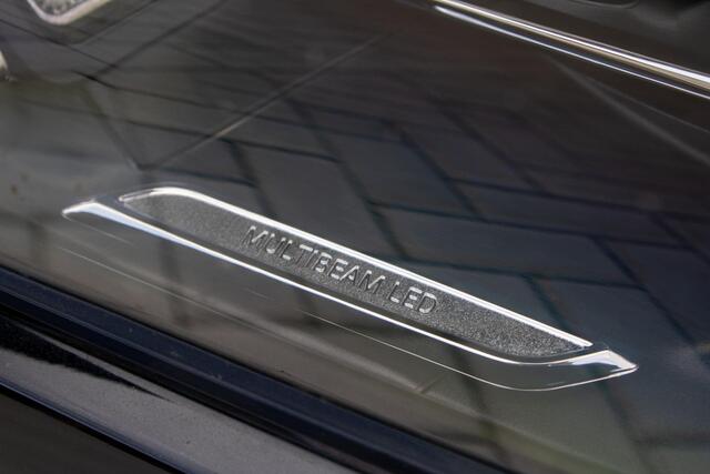 Mercedes-Benz CLA-KLASSE 200 AMG Pano Memory Camera Sfeer