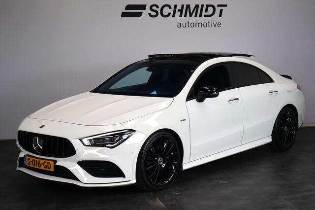 Mercedes-Benz CLA-KLASSE 180 AMG Edition 1 | Panorama | Sfeerverlichting | Stoelverwarmin