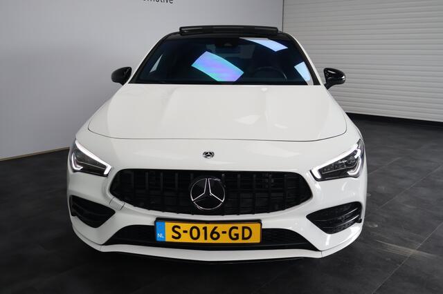 Mercedes-Benz CLA-KLASSE 180 AMG Edition 1 | Panorama | Sfeerverlichting | Stoelverwarmin