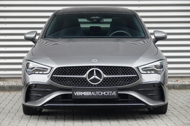 Mercedes-Benz CLA-KLASSE 180 Star Edition AMG | Pano | Trekhaak | Distronic | Camera | Sfeer |