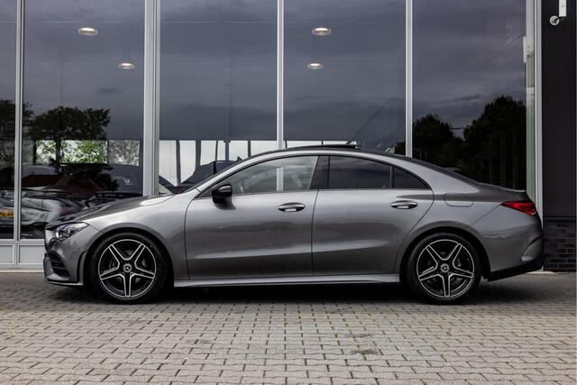 Mercedes-Benz CLA-KLASSE 180 Business Solution AMG | Pano | Camera | NL Auto