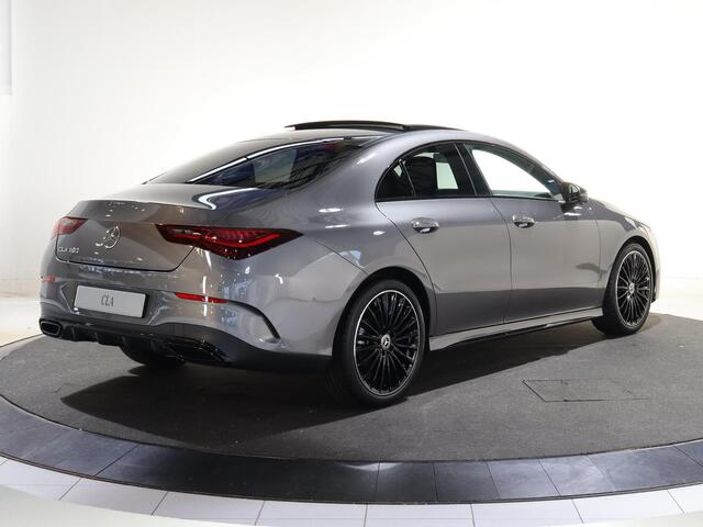 Mercedes-Benz CLA-KLASSE 180 Business Solution AMG | Panoramaschuifdak | AMG Line Plus | Head-up display | Nightpakket | 360° camera | Dodehoekassistent |