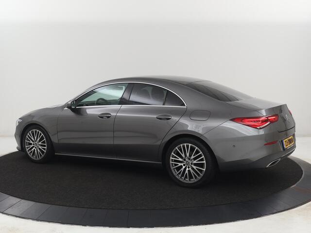 Mercedes-Benz CLA-KLASSE 180 Business Solution Progressive | Stoelverwarming | Carplay | Sfeerverlichting | Half leder | Camera | Navigatie | Widescreen | Full LED | Park Assist | DAB | 18'' velgen | Cruise control