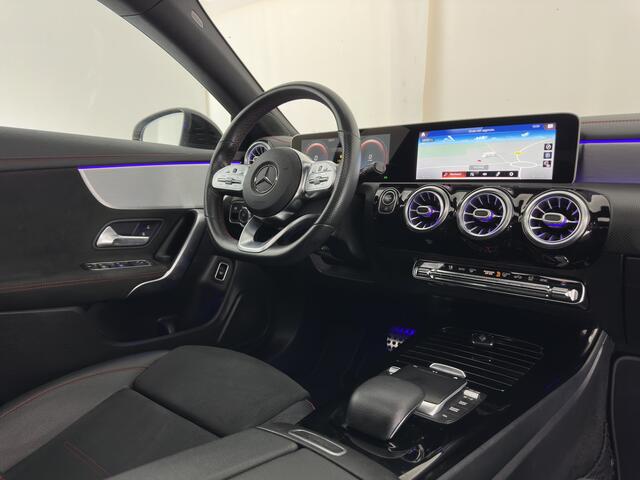 Mercedes-Benz CLA-KLASSE 180 d Premium Plus (INCL-BTW) Aut. *PANO | LEATHER-MICROFIBRE | FULL-LED | AMBIENTLIGHT | HEATED-SPORTSEATS | WIDESCREEN-COCKPIT | DAB+ | NAVI-FULLMAP | CAMERA | PRIVACYGLASS | 19''ALU*
