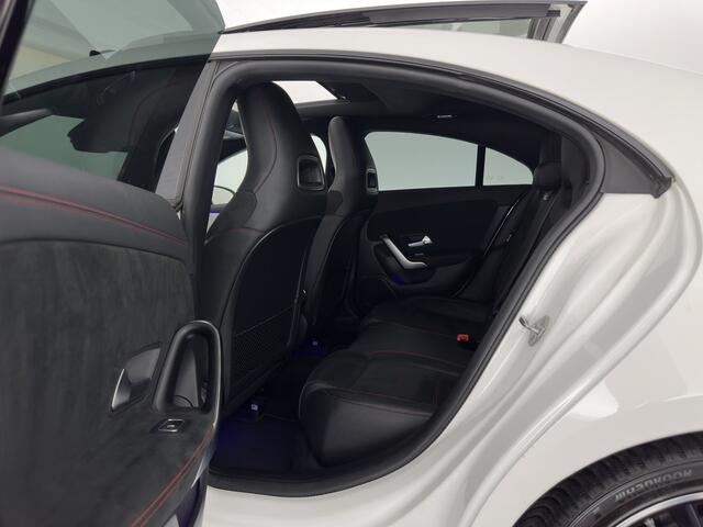 Mercedes-Benz CLA-KLASSE 180 d Premium Plus (INCL-BTW) Aut. *PANO | LEATHER-MICROFIBRE | FULL-LED | AMBIENTLIGHT | HEATED-SPORTSEATS | WIDESCREEN-COCKPIT | DAB+ | NAVI-FULLMAP | CAMERA | PRIVACYGLASS | 19''ALU*