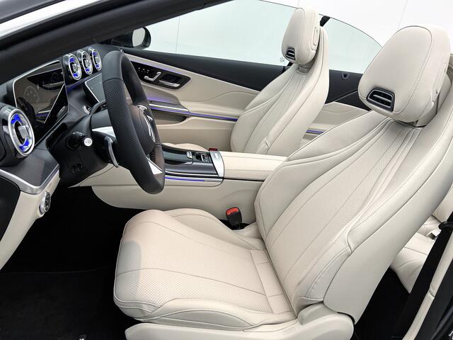 Mercedes-Benz CLE Cabriolet 180 AMG Line | Premium pakket | Winterpakket | Windschut | Stoelventilatie/- verwarming | Sierdelen lindehout | Middenconsole kunststof FIM met zwarte stippen |