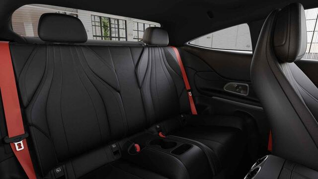 Mercedes-Benz CLE Coupé 300 e AMG Line Premium PLUS | Panorama dak