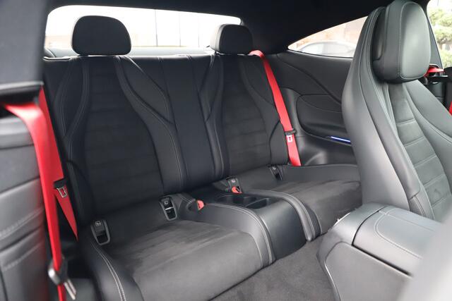 Mercedes-Benz CLE Coupé 300e AMG | 313PK | Pano | Head-up | Keyless-go | Burmester | Sfeerverlichting | Digital-light | Distronic | 2024.