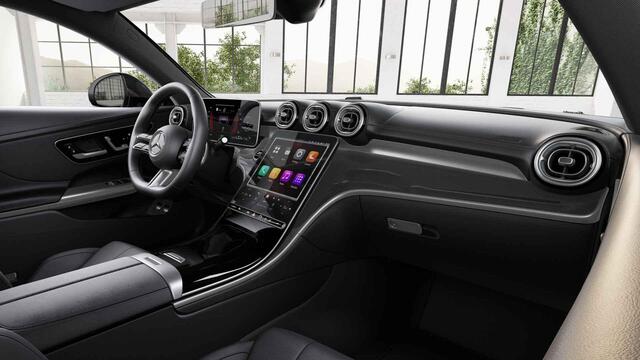 Mercedes-Benz CLE Coupé 300 e AMG Line | Night | Panoramadak | Memory | 19" multispaaks velgen | 360 graden camera | Digital Light |