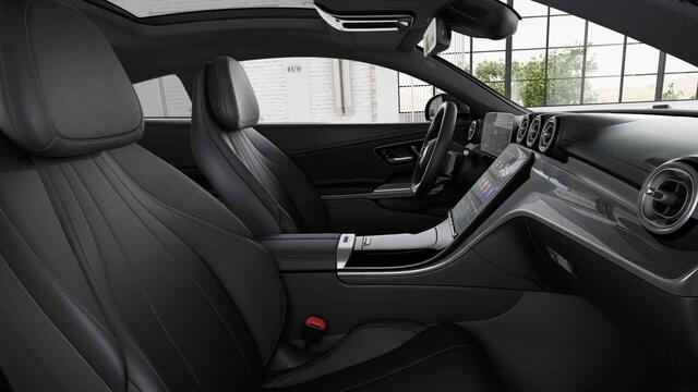 Mercedes-Benz CLE Coupé 300 e AMG Line | Night | Panoramadak | Memory | 19" multispaaks velgen | 360 graden camera | Digital Light |