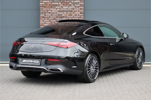 Mercedes-Benz CLE Coupé 200 AMG Line | Distronic Pro | Panoramadak | Memory | Burmester | Verwarmd Stuurwiel | Digital Light | Keyless Go | Camera | Stoelverwarming |