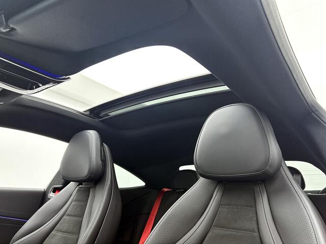 Mercedes-Benz CLE Coupé 300 e AMG Plug-In Hybride AMG Premium Plus | Night Pakket | Panorama Schuif-Kanteldak | Distronic | Digital Licht | Rijassistentiepakket plus. Inclusief 24 maanden Mercedes-Benz Certified garantie voor Europa.