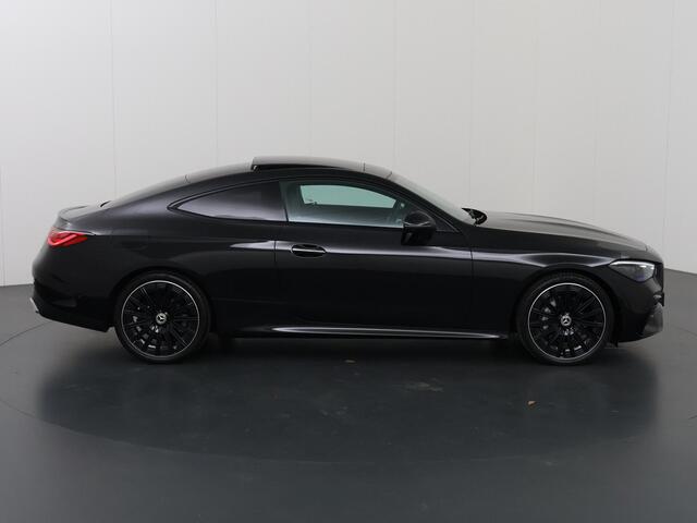 Mercedes-Benz CLE Coupé 300 4MATIC AMG Line Premium Plus | Panoramadak | Memory | 20-Inch | Nightpakket | AMG spoiler