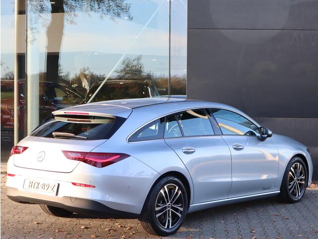 Mercedes-Benz Cla Shooting Brake 180 Star Edition
